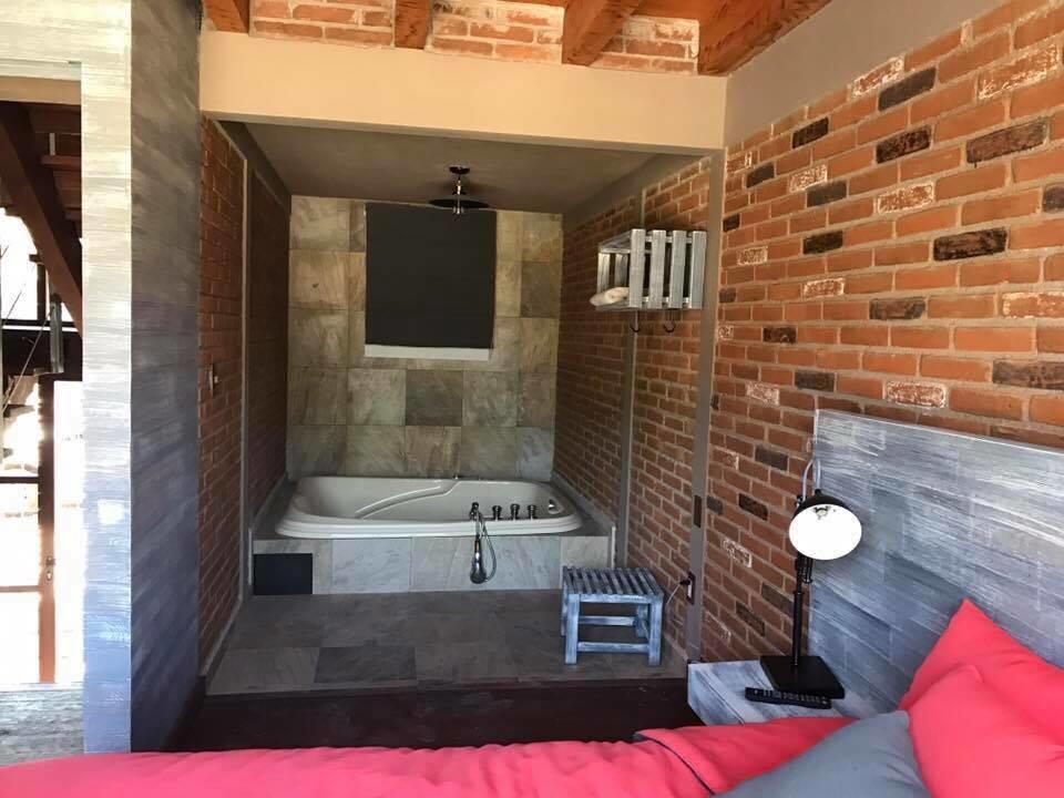 Casa Ndomi Villa Valle de Bravo Dış mekan fotoğraf